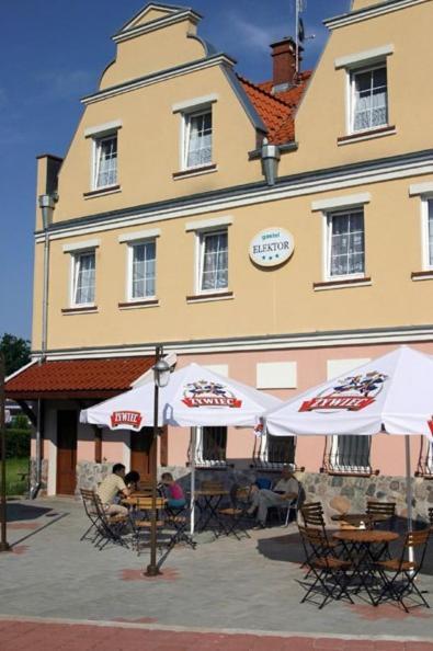 Hotel E-Lektor Morag Exterior photo