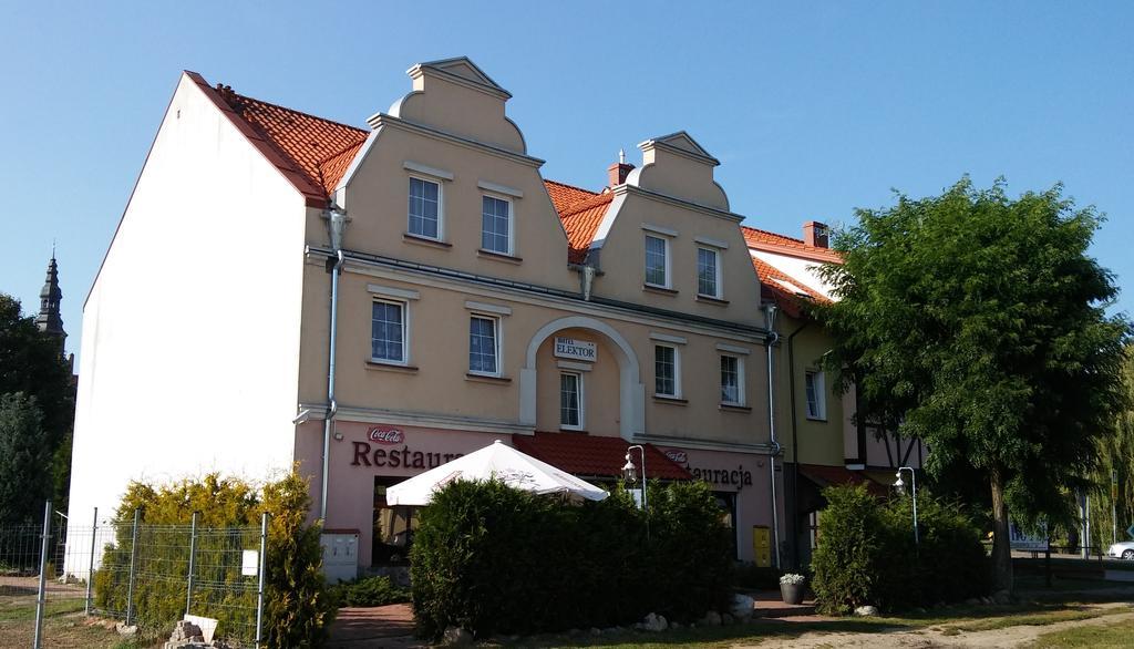 Hotel E-Lektor Morag Exterior photo